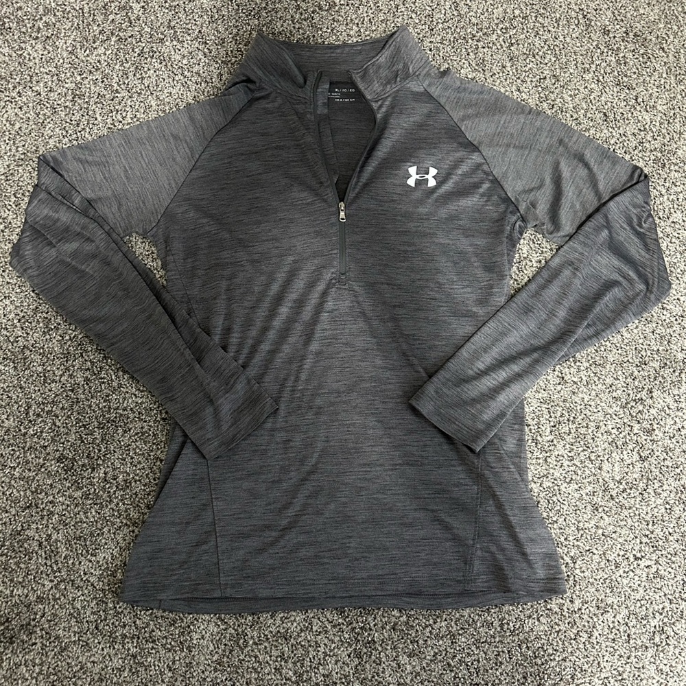 Under Armour Top